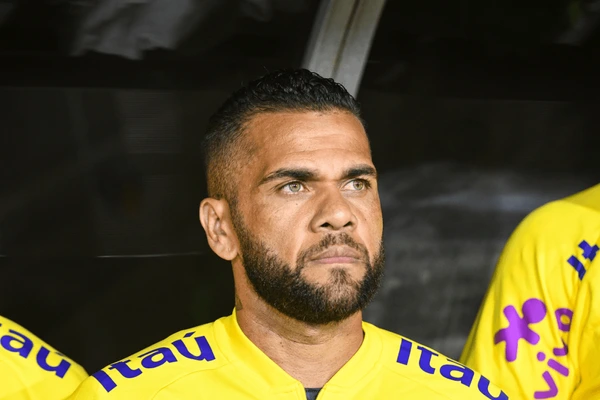 Dani Alves Released After Posting €1m Bail