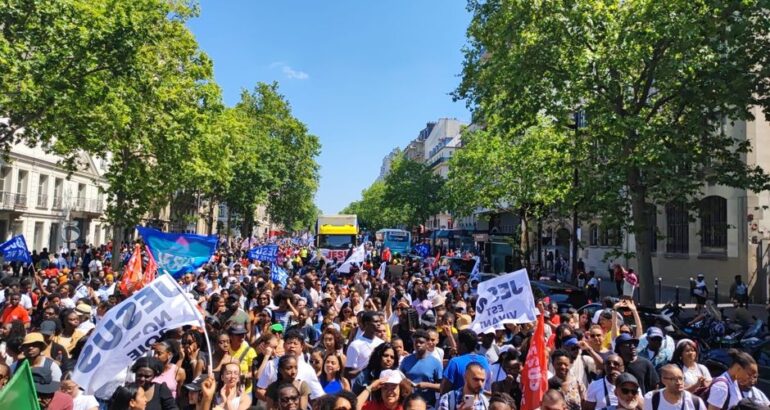 Paris Holds Record-Breaking “March For Jesus”