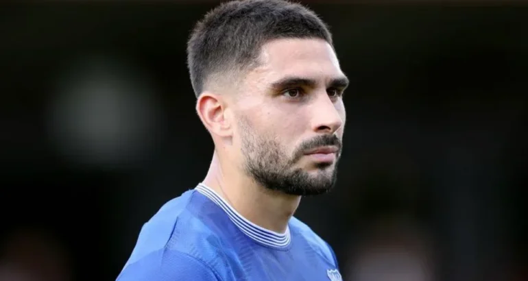 Maupay Responds To Fans Who Verbally Abused Everton Players