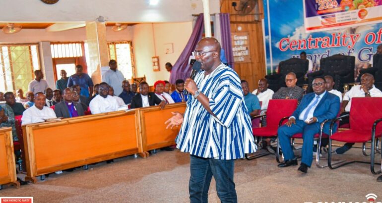 Bawumia Highlights Free SHS Achievements, Seeks Support for NPP