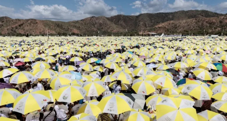 Some 600,000 people have gathered in a field outside Timor-Leste’s