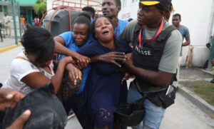 24haiti-hospital-attack-zwtq-videoSixteenByNine3000-780×470