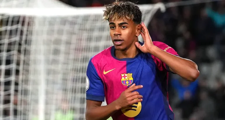 Lamine Yamal of Barcelona celebrates after assisting Robert Lewandowski (not pictured) for his side's fourth goal during the first Copa del Rey