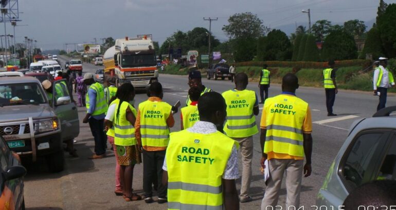 Police, Road Safety Authority to Tighten Enforcement on Illegal Roadside Activity