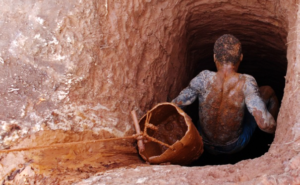 GALAMSEY-PIT