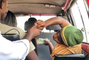 trotro-552×375